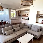 Luxury Pool By Lozenetsvillas Villa