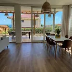 Villa Luxury Pool By Lozenetsvillas Lozenec