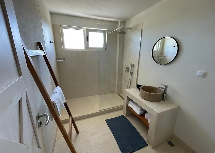 Villa Luxury Pool By Lozenetsvillas Lozenets