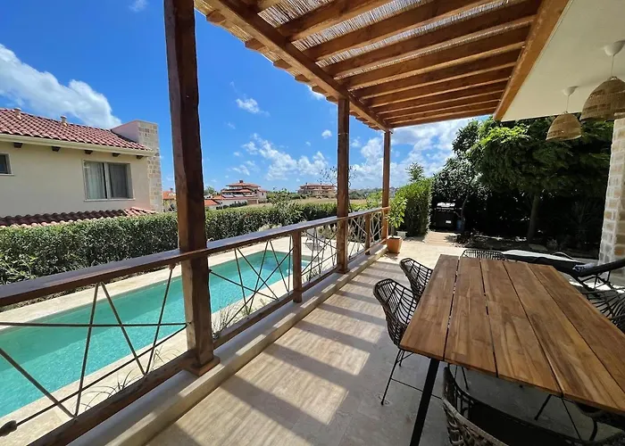 Villa Luxury Pool By Lozenetsvillas Lozenets